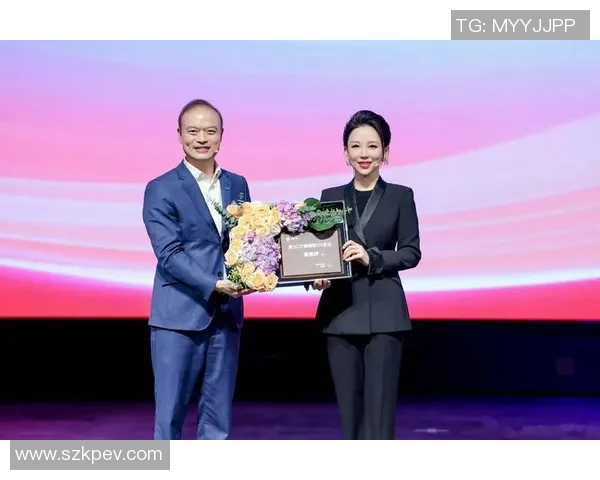 潘晓婷台球传奇之路：从青涩少女到世界冠军的奋斗历程