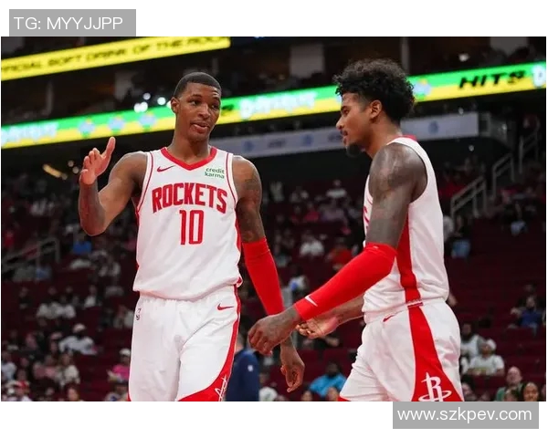 热火与爵士激战27号NBA赛场精彩对决引发球迷热议