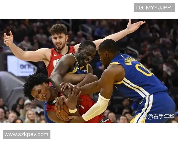 勇士与火箭的巅峰对决全场精彩回顾与赛季分析 勇士与火箭的巅峰对决全场精彩回顾与赛季分析